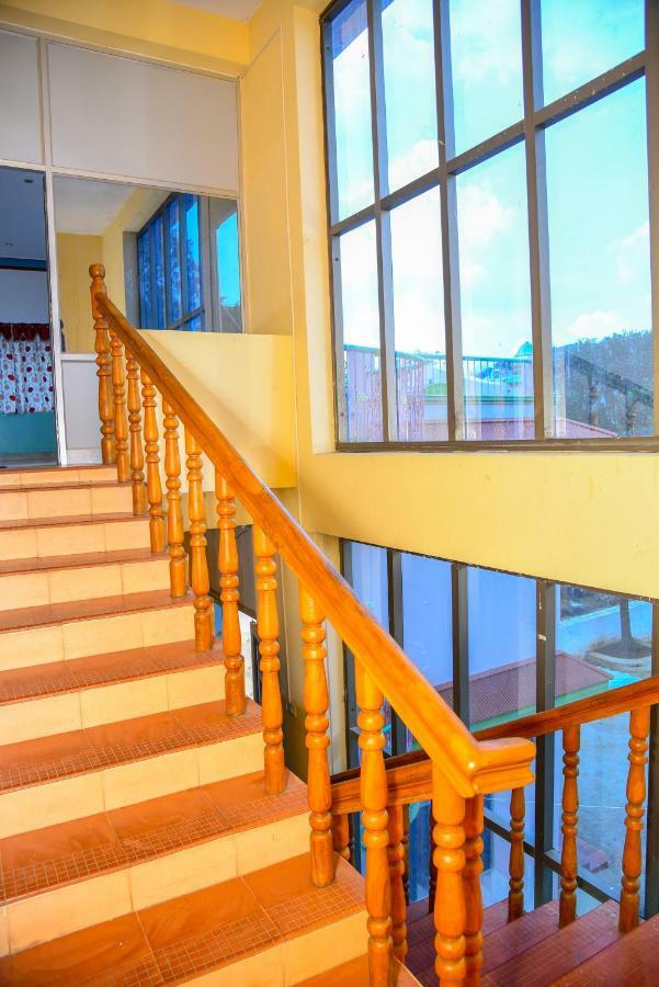 Mahathi Resort And Spa Yelagiri Exterior photo